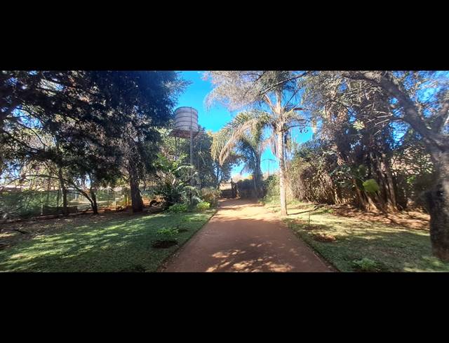 3.50HA SMALLHOLDING FOR SALE IN BOSCHFONTEIN AH